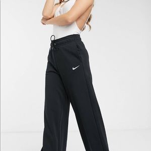 Nike wide leg high waist sweatpants